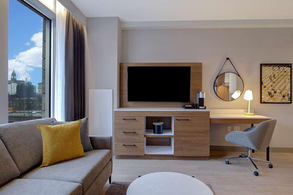 Homewood Suites By Hilton Montreal Downtown 客房 照片